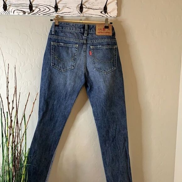 RODEO Crowns denim jeans unique style light wash in front and dark in back - Picture 4 of 13